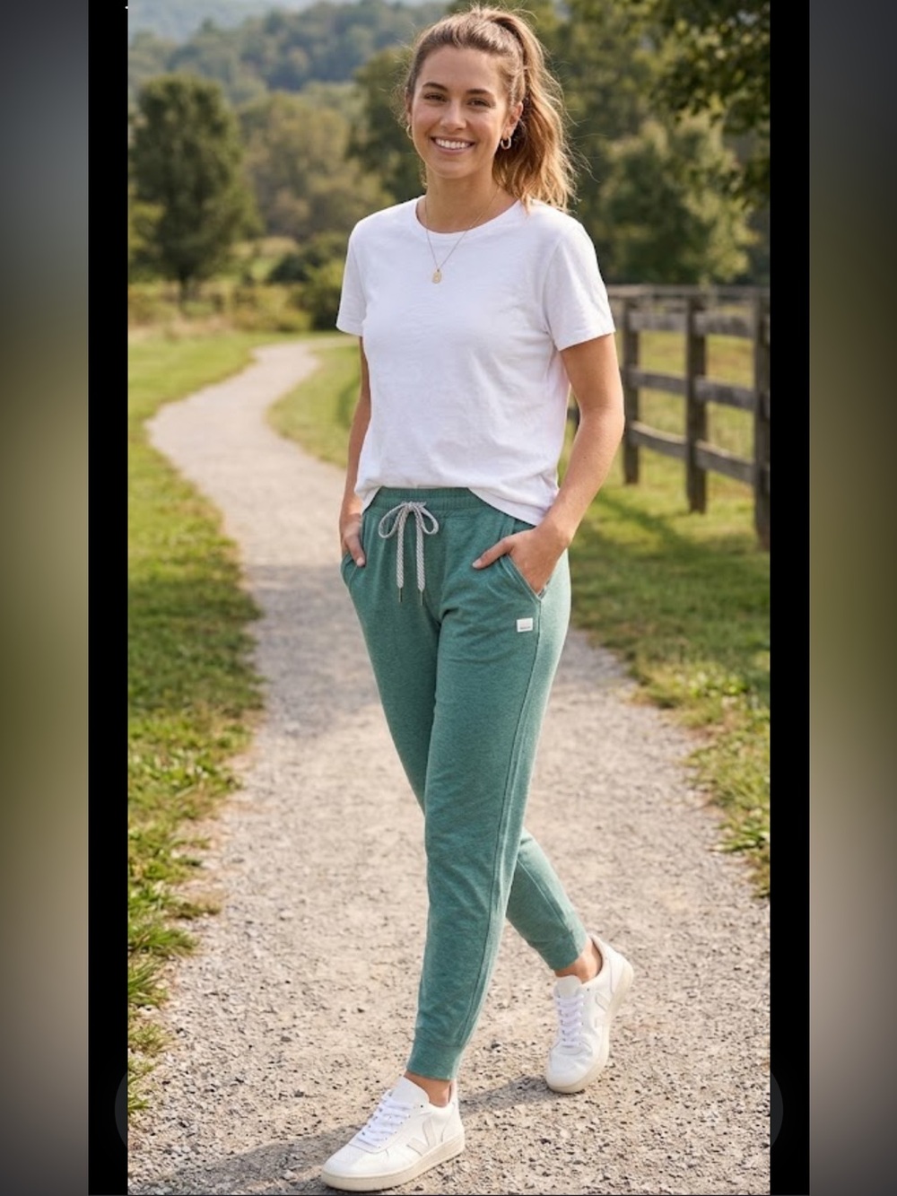 Vuori Green Drawstring Joggers
